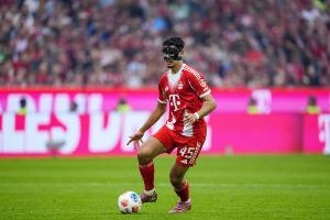 帕夫洛維奇：我慢慢習(xí)慣戴護(hù)具了，但還是盼著能早點(diǎn)摘掉它