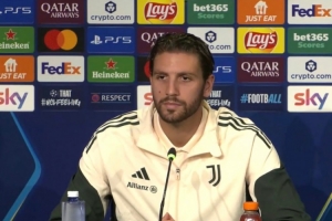 洛卡特利：戰(zhàn)勝國(guó)米后更衣室斗志昂揚(yáng) 但不能忘記我們也被進(jìn)了3球