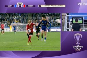 有驚無險！萊切特禁區(qū)內(nèi)二次反彈球打手，主裁回看后維持不給點