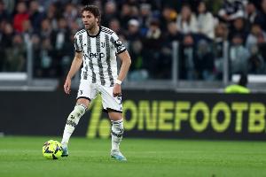 意媒：洛卡特利、孔塞?；謴?fù)參加尤文合練，前者此前兒子出生請(qǐng)假