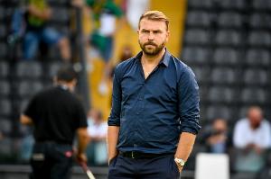 維羅納主帥：圖多爾批評(píng)裁判？我尊重他的觀點(diǎn)，但我們配得上平局