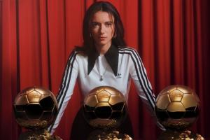 有爭(zhēng)議？邦馬蒂歐冠+歐洲杯遭金球第3魯索雙殺，卻拿下女足金球獎(jiǎng)