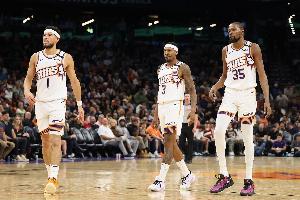 布克談失敗的太陽(yáng)三巨頭：這是我職業(yè)生涯中最艱難的2年