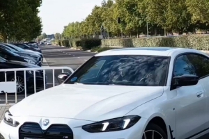 大戰(zhàn)在即！皇馬球員已在俱樂部訓(xùn)練基地集合，準(zhǔn)備參加德比戰(zhàn)