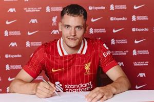 壓力不小！1.4億歐身價維爾茨到利物浦后8場0球1助，吃到2張黃牌