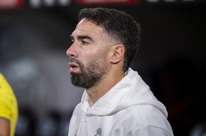 記者：卡瓦哈爾正積極康復(fù)中，皇馬和球員目標(biāo)是趕在國家德比復(fù)出