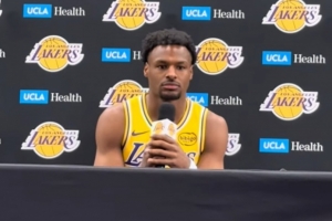 脫離父親完全憑自己表現(xiàn)接受批判？布朗尼：這讓我心態(tài)更加成熟