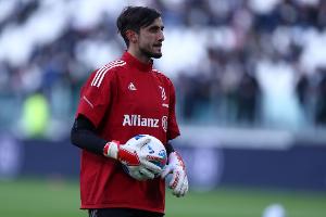 全市場：門將輪換，佩林很可能頂替迪格雷戈里奧首發(fā)出戰(zhàn)黃潛