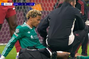 因傷無法堅(jiān)持！埃基蒂克第68分鐘被換下