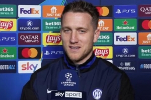 澤林斯基：國米有實力在所有賽事都走得很遠，我們想贏得一些東西