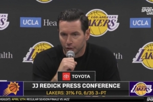 雷迪克：太陽整個(gè)9月有19名球員在一起合練 這不是借口而是現(xiàn)實(shí)