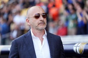 莫雷托：利雅得新月積極談判并報價，仍試圖從國米挖角奧西利奧