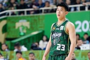 林葳：NCAA比CBA節(jié)奏更快 需要更快地推反擊、退防 減少失誤率