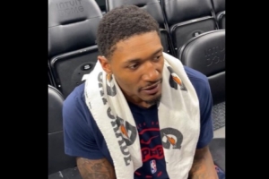 比爾：今天首次參加了隊(duì)內(nèi)對(duì)抗訓(xùn)練感覺很棒 打揭幕戰(zhàn)是我們計(jì)劃