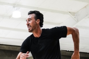 得分能力不錯！廣州外援卡明斯基15中8&三分10中5砍下22分