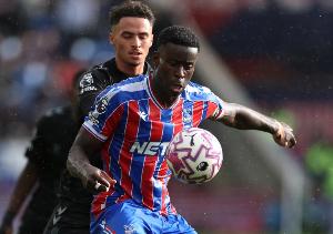 法爾克：格伊仍是拜仁首選目標(biāo)，今夏曾有意球員但未能出售金玟哉