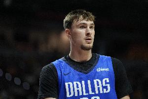 萊夫利：弗拉格作為狀元秀會(huì)面臨所有人挑戰(zhàn) 我們永遠(yuǎn)是他的后盾