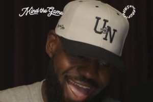 詹姆斯：東契奇看起來快了一點 頂級身體狀態(tài)對賽后恢復(fù)大有益處