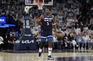 新季最佳分衛(wèi)？GM預(yù)測(cè)：華子70%選票領(lǐng)跑 077&SGA并列第3 庫(kù)里第5