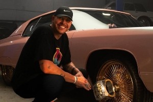 紀(jì)念兩連冠！邁克-米勒將車改裝為老詹邁阿密配色球鞋同款主題