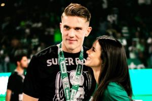 放不下葡媒：約克雷斯和前女友共度周末，二人希望發(fā)展異國戀