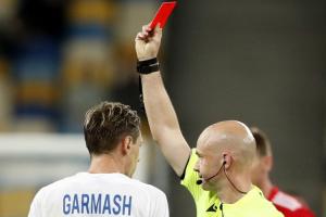 泰勒：網(wǎng)上都是鍵盤俠 就算在線下 也不會(huì)在我看著他們的時(shí)候辱罵