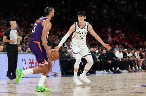 大家都是爭搶飯碗的 曾凡博太想表現(xiàn)了&反而欲速則不達