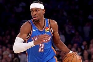 稍微發(fā)力！亞歷山大首節(jié)幾乎打滿 6中5零罰球砍下12分&填滿數(shù)據(jù)欄