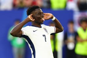 打進(jìn)13球，薩卡成為為英格蘭進(jìn)球最多的阿森納球員