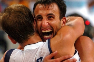 楊毅：給中國一個巔峰馬努能進奧運四強 當(dāng)時我們就缺支配球能手