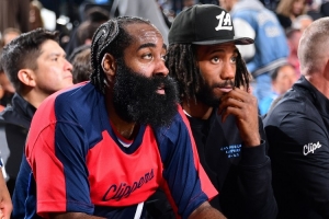 哈登小卡誰歷史地位高？靜雨：FMVP沒得分王值錢 小卡季后賽摘果