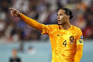 范迪克：荷蘭中衛(wèi)位置競(jìng)爭(zhēng)非常激烈，但廷伯目前狀態(tài)極佳