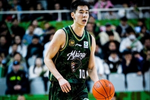 加強投射！郭昊文曬訓(xùn)練視頻：每天進(jìn)步一點點