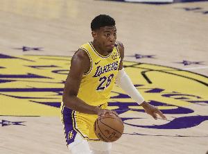 八村塁談?wù)材匪谷标嚕何业慕巧珱]有太大變化 需要打得更有侵略性