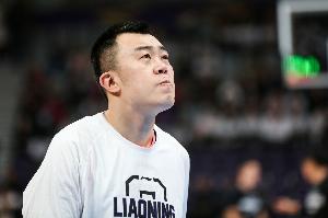 楊鳴：韓德君能夠在退役后回歸參加全運(yùn)會 對整個(gè)球隊(duì)都是鼓舞