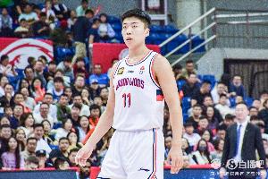 對快船砍12分！劉顏誠三場季前賽場均7.3分2籃板 三分合計(jì)10中6