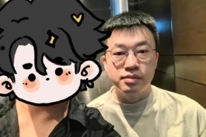 軍中無戲言！網(wǎng)友與xiaohu成為鄰居并分享合照 自爆小區(qū)一平方10萬