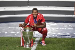 博阿滕因家暴事件遭球迷抵制，拜仁發(fā)言人：他并不是回來工作