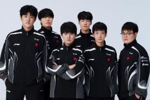 專注和陪練團(tuán)訓(xùn)練？TES近期只有深夜Rank 五人組12點(diǎn)上線打到2點(diǎn)