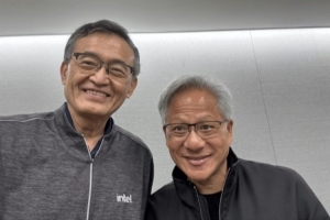 英特爾CEO回應(yīng)英偉達(dá)入股 感謝好哥們黃仁勛！