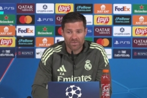 阿隆索：赫伊森、阿諾德、卡瓦哈爾無法出戰(zhàn) 庫爾圖瓦是世界最佳