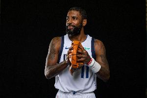 今日得州內(nèi)戰(zhàn)！獨(dú)行俠官方：歐文、加福德、?？怂_姆因傷缺陣