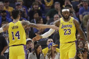 鐵林：GOAT的爭(zhēng)論另當(dāng)別論 詹姆斯擁有史上最輝煌的生涯無可辯駁