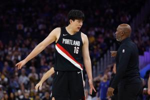 小楊可怎么辦管澤元看比盧普斯涉賭被捕：？師傅讓FBI抓走了！