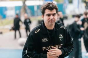 Bwipo：選擇索拉卡可以搭配趙信反制洛，但手太短了