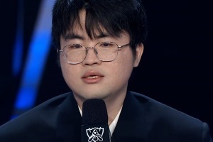 微博熱議姿態(tài)抽簽結(jié)果：牛逼太爺！神之一手