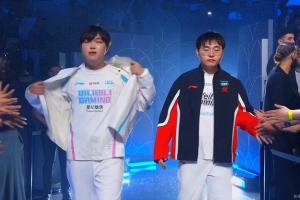 也曾意氣風(fēng)發(fā)！去年的今天Bin在S14半決賽登場(chǎng)時(shí)將外套送給現(xiàn)場(chǎng)觀眾