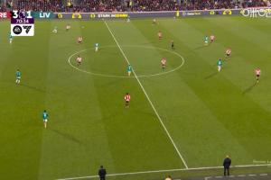 搏命！利物浦下半場(chǎng)連續(xù)換人，換成424陣型強(qiáng)攻小蜜蜂