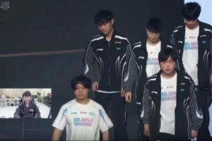 Doinb：BLG明年要做的事情求Tabe回來，怎么換打野都不是最重要的