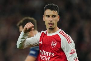 馬丁內(nèi)利：我們想在本賽季拿冠軍，登頂容易但要留在那很難